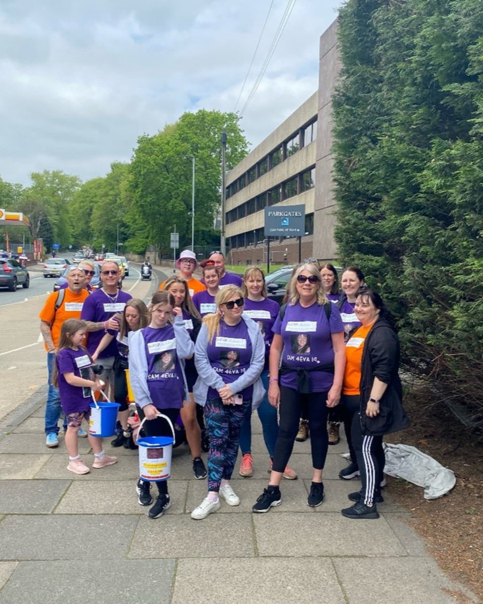 SudepAction's tweet photo. Thank you &amp; well done to Lynn McGoff for organising a brilliant long distance walk in loving memory of her daughter Sam. The amazing group of walkers walked all the way from Radcliffe to Manchester raising funds &amp; awareness along the way. Thank you so much to all who took part. https://t.co/YPdyHitjYa