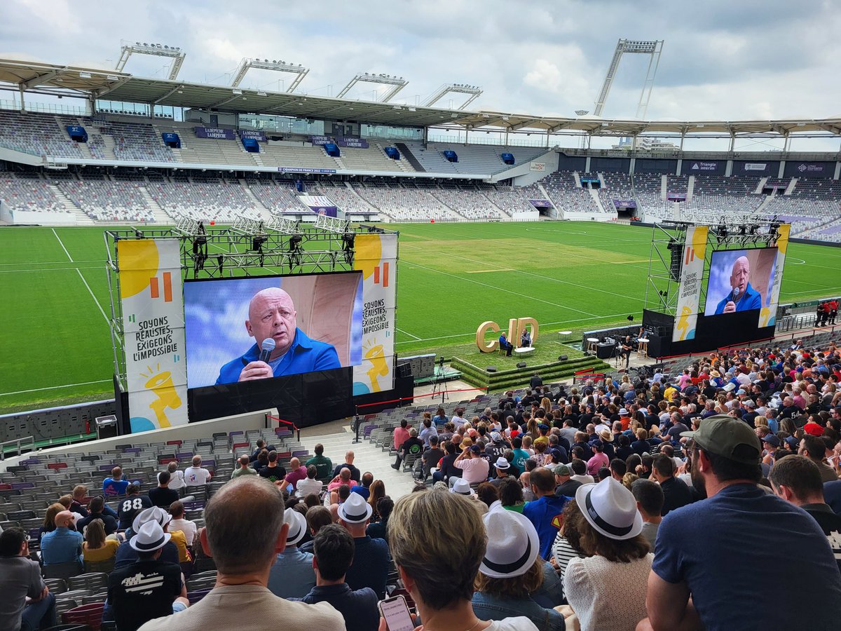 Ce n est pas votre patron qui protège votre emploi, c est votre curiosité ! #thierrymarx @cjd_france #congrescjd