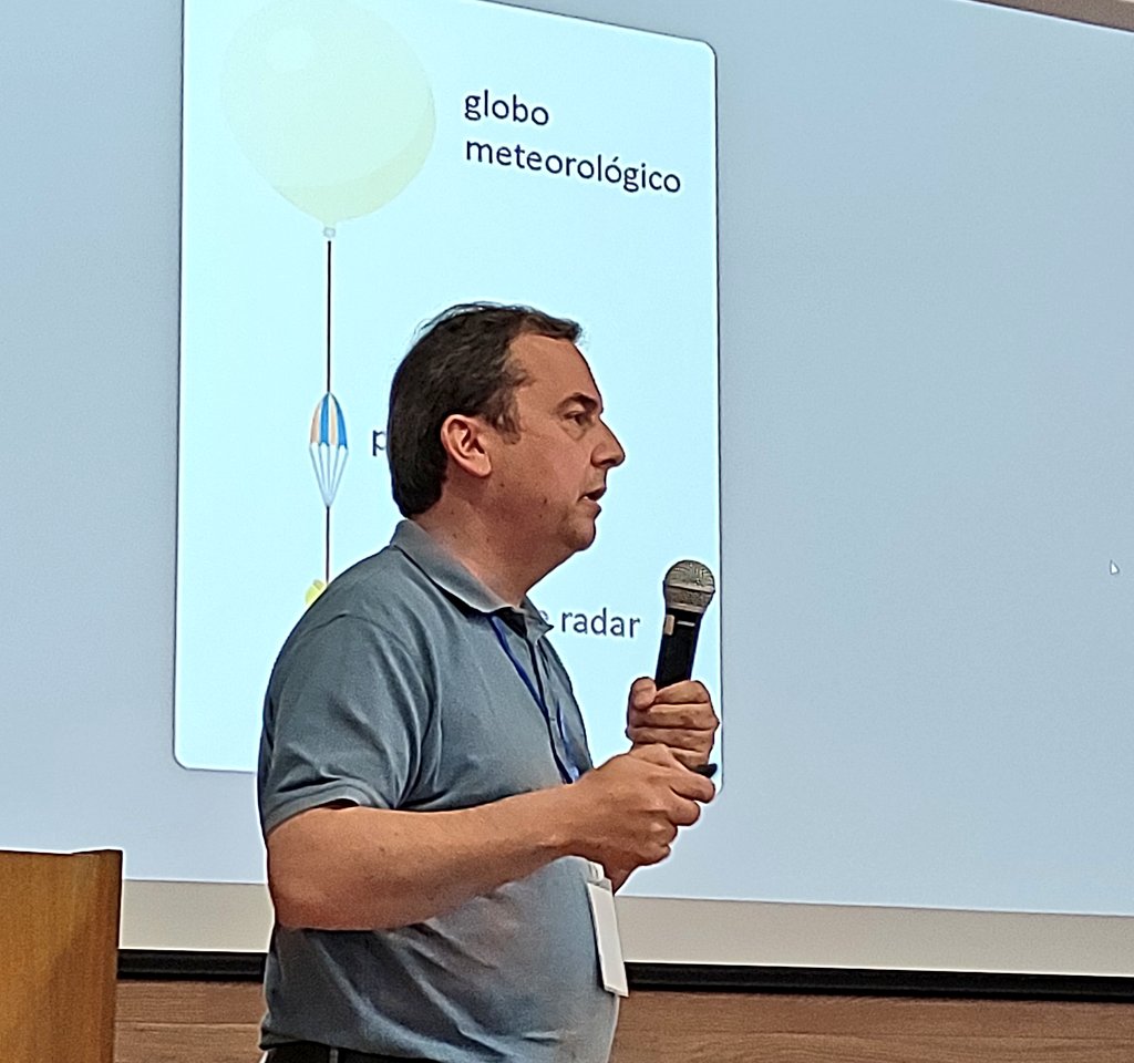 José Alcaide Soret, profesor de Tecnología del <a href="/iesantoniogala/">IES Antonio Gala</a> de Palma del Río (Córdoba), nos habla sobre el proyecto <a href="/gala_SAT/">galaSAT project</a> y sobre la 1⃣ª final regional de #CanSat2022 en Andalucía.
#steamlaunch2022