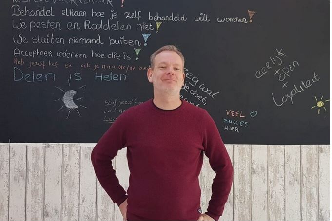 Ervaringsdeskundigen van inZet herkennen jouw verhaal. Zij hebben zelf de nodige problemen overwonnen en delen hun ervaringen graag met jou, bijvoorbeeld als je op de wachtlijst staat voor begeleiding door inZet. Lees hier het verhaal van Remco shorturl.at/duOV5