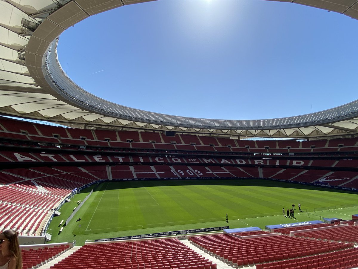 Gisteravond een galavoorstelling in Bernabéu en vanochtend de stadion Tour in Wanda. #EASM Summer School #SPECO #genieten