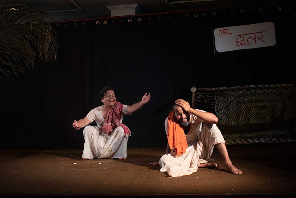 gkftii's tweet photo. Glimpse from the today's #play #KAFAN by GKFTII #actingstudents .
.
.
.
@ashimaakhanna @ranarangbazsingh111
#play #playact #actingstudents🎭 #gkftiicampus📽️🎬🎥🎞️ #actingexcerise #actinglife #actingtraining #actingskills #gulshankumarfilmandtelevisioninstituteofindia https://t.co/j5onRGrDTP