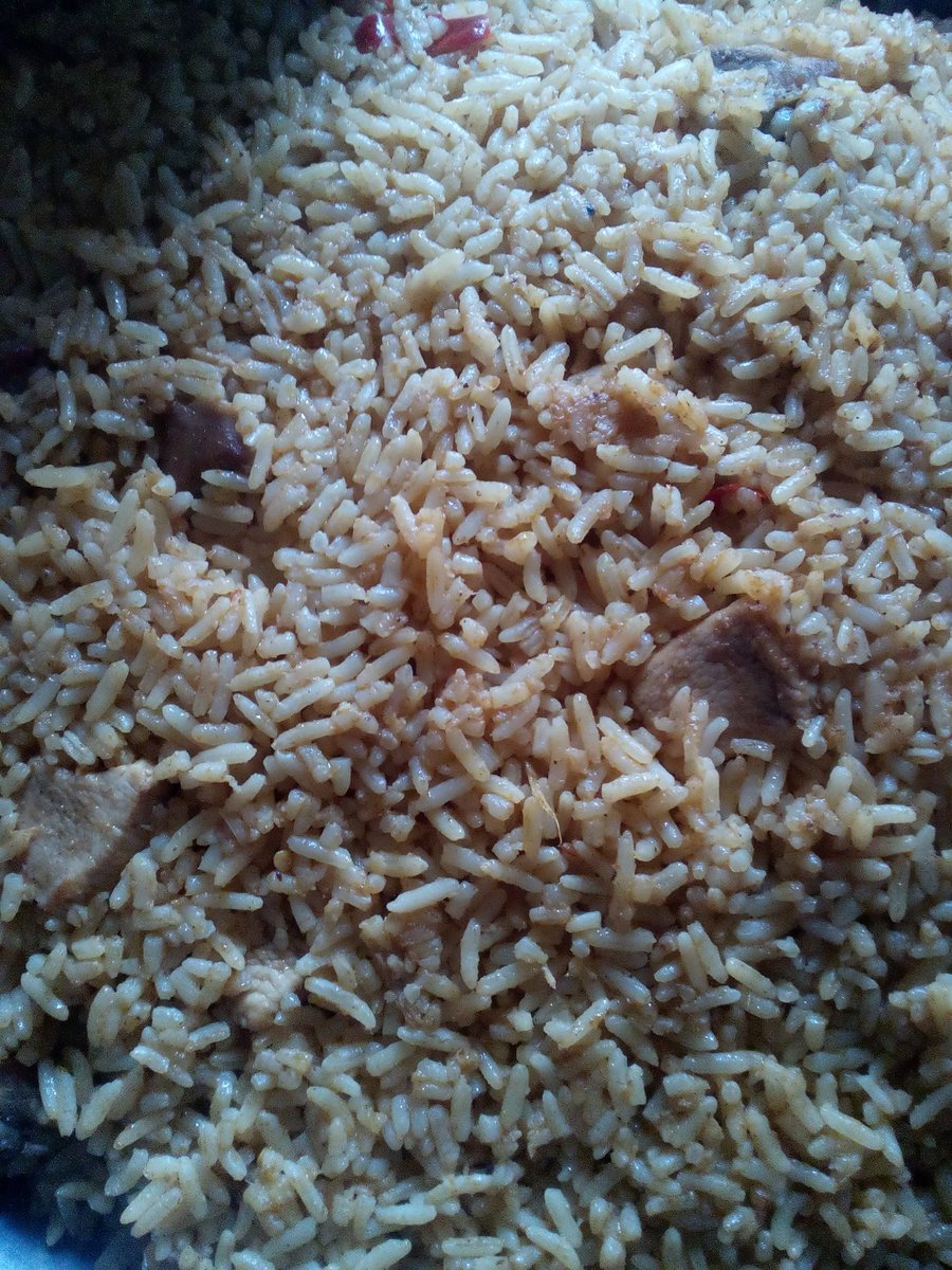 afrinaparvin's tweet photo. My first ever solo cooking.very simple dish-rice &amp; chicken. immensely mouth watering.all credit to my mother &amp; mother-in-law.
#apb https://t.co/epglhK3LAl