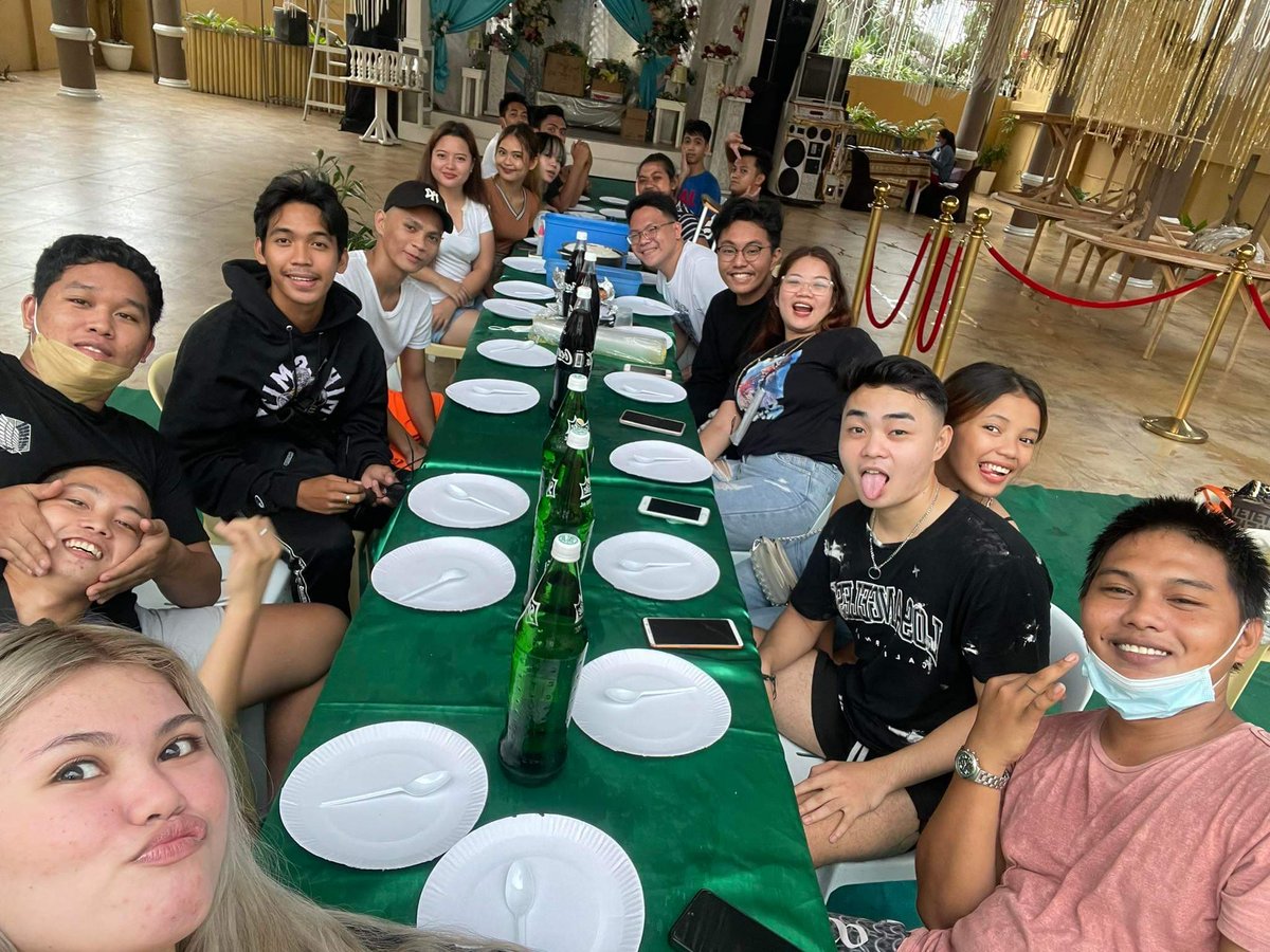 SectionDao's tweet image. The "Grow together" type of friendship. &amp;lt;33 
#since2017