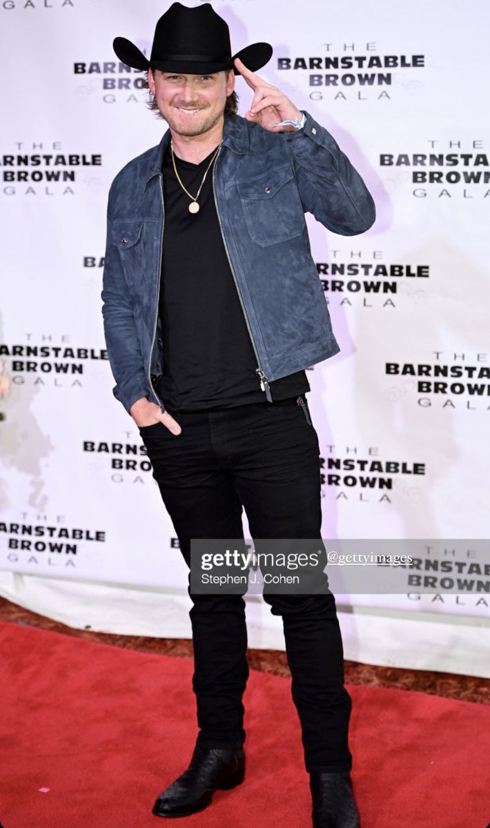 MorganBerner22's tweet photo. Happy 29th birthday to my favorite country boy #MorganWallen. And “You Proof” is amazing as always! 🤠😍 https://t.co/g2dvAN6ZxD