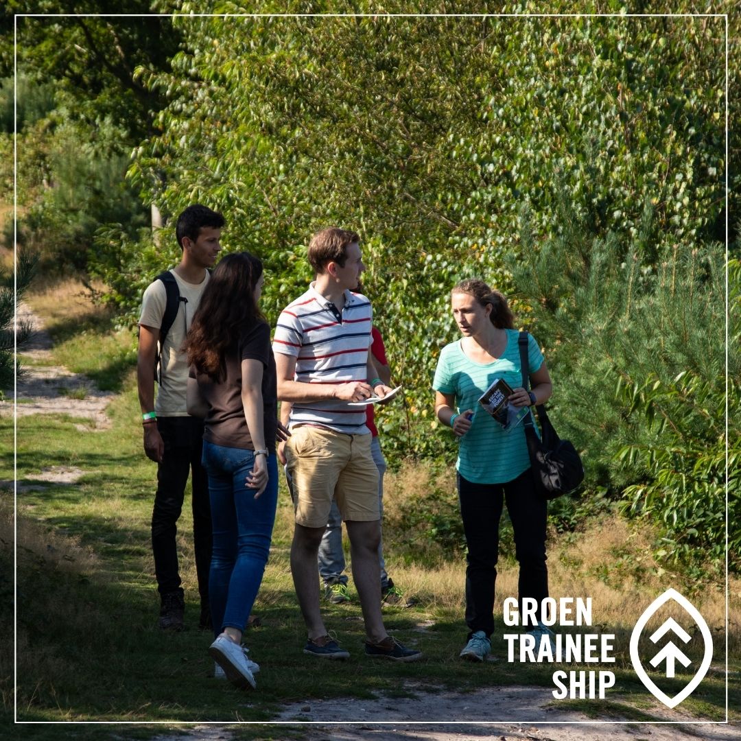 Escape into the Forest! Organiseer escaperoom in het bos en breng jonge mensen in contact met de natuur. Schrijf je in voor Groen Traineeship van IVN Natuureducatie en Staatsbosbeheer. bit.ly/3liTWDh #groenedaden #natuur #duurzaamheid #jongeren #studenten #werkervaring