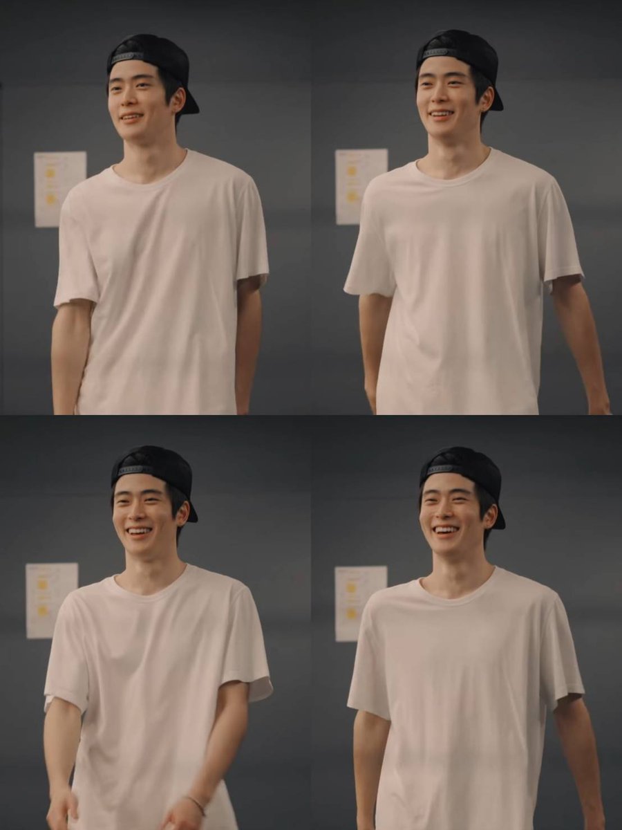 JJHLOOKS's tweet photo. his smile 💔💔 https://t.co/FggozE4QCi