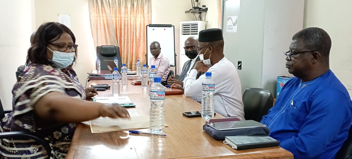 fct228's tweet image. @YawaKouigan 

COOPERATION 

La FCT s’active pour sa participation aux Africités 2022 au Kenya.

Le bureau de la FCT s’est réuni ce 13 mai pour faire un point sur sa participation à cet événement. 

#FCT
#Africités 
#cglua
#coopération
#Kenya
#BureauFCT