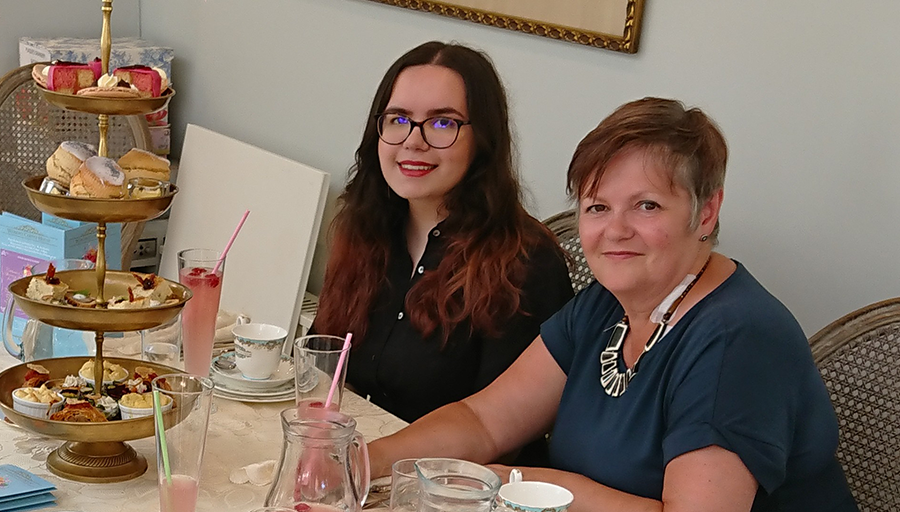 'The importance of Trodelvy being approved for use on the NHS is simply about hope. Hope to enjoy another Summer with my three children' – Tracey

We urgently need your help to reverse the NICE decision on Trodelvy. You can sign our open letter here action.breastcancernow.org/trodelvy-sign-…