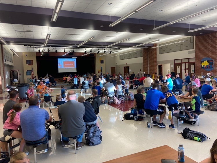 jenholl02's tweet photo. Today was the last All Pro Dad’s breakfast of the school year!  A huge thanks to Mr. Miller for his leadership.  What a great morning learning about responsibility!! https://t.co/VYOz4S6SoO