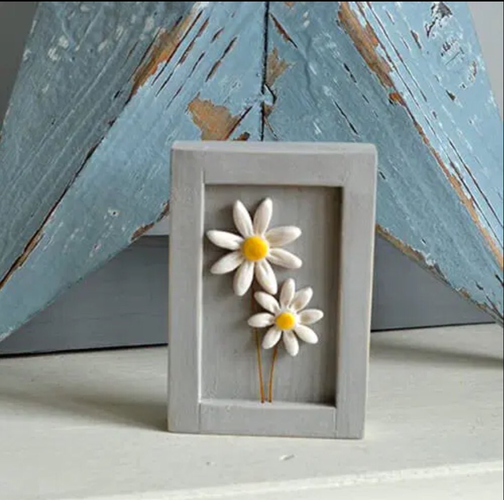 <a href="/BritishCrafting/">BritishCraftHouse</a> This has to be one of my favourites #tbchpowerhalfhour

thebritishcrafthouse.co.uk/product/clay-d…