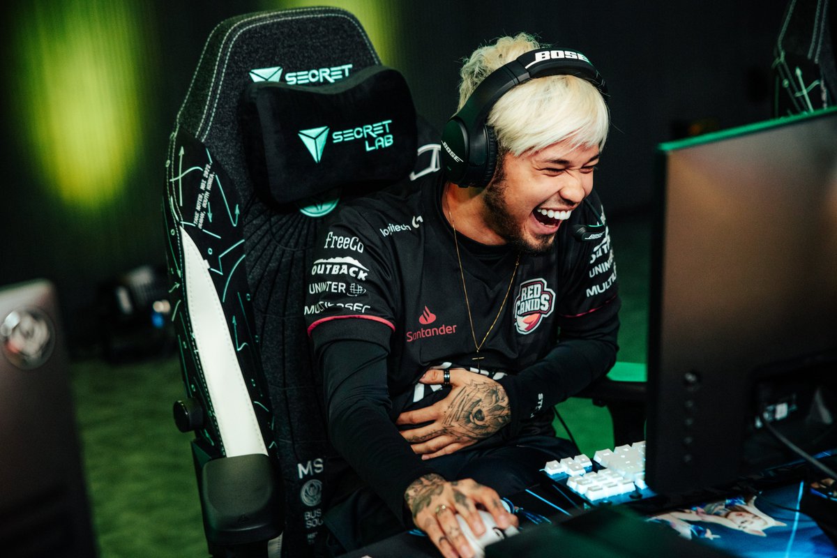 LoL Esports tweet media
