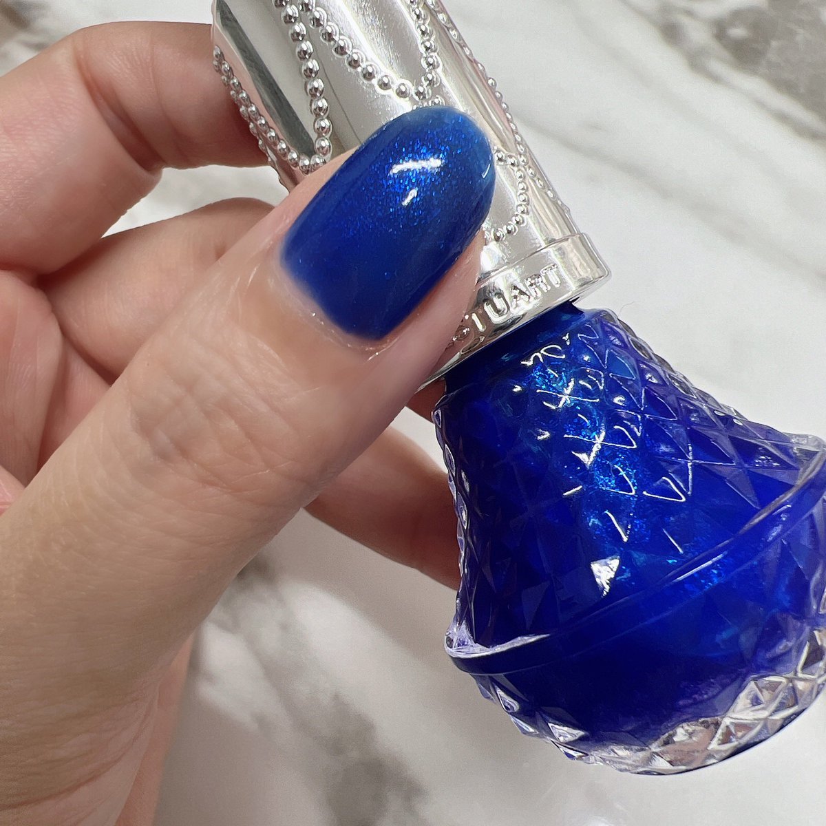 ジル　ネイル ジルスチュアートNewネイル！透き通る発色で好みの濃さ調整可能