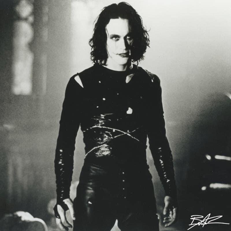 ArmandoDiaz7CA's tweet photo. Released on this day in 1994 #TheCrow #TodayinMovieHistory #MovieHistory #ClassicMovie #MandatoryWatch #MustHave #Masterpiece #JamesOBarr @Miramax #TheCrowHistory @brandonblee https://t.co/RYOWa6rFEr https://t.co/YsAZBhFKis