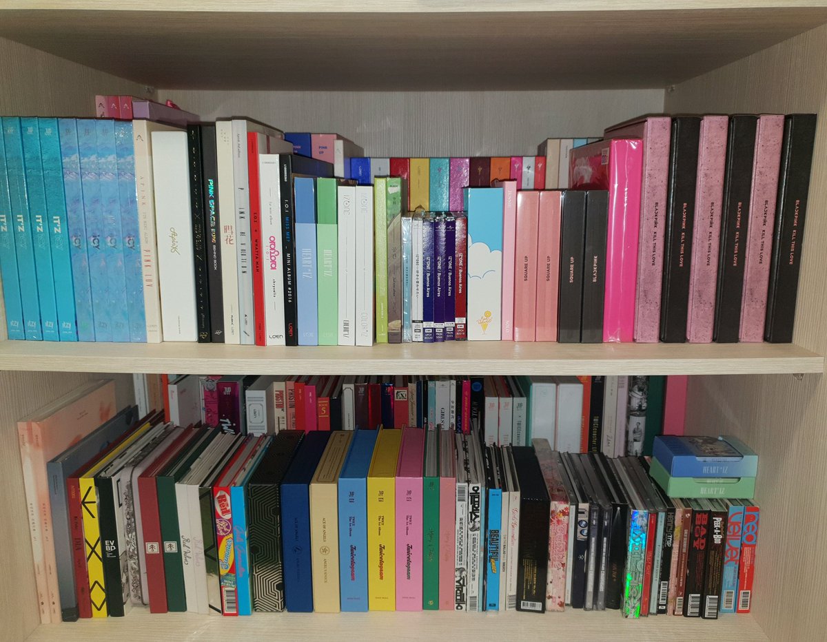 k4thgives's tweet photo. RANDOM ALBUM GIVEAWAY

🏆 1WINNER 

- rt, follow w/🔔
@premsbyjalku
@SoojHost
@enhacute1
@kthshill4

- end tba
- winner will shoulder sf

©® https://t.co/EptnS56Mv7