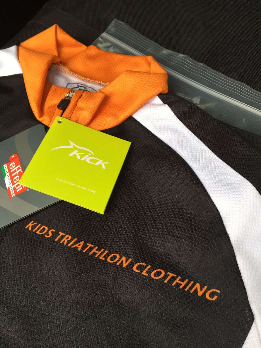 Phoenix Tri tweet media