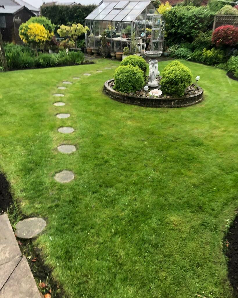TLCBury's tweet photo. #tlc #tlcbury #totallawncarebury #lawntreatments #lawntreatmentsbury #lawnmowing #lawnmowimgbury #mowing #mowingbury #gardenclearance #gardenclearancebury #lawnmaintenance #lawnmaintenancebury #weedcontrol #weedcontrolbury #loveyourlawn #bury #ramsbottom… https://t.co/u7ZRhNTEiU https://t.co/oTskTibi6u