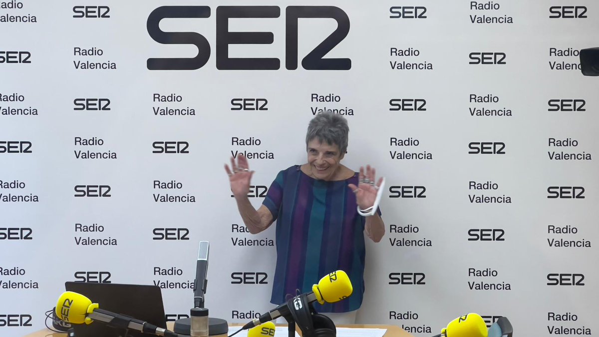Gràcies <a href="/radiovalencia/">Radio Valencia SER</a> per convidar al professor Laguna i a Olivia Yule, filla de Carlos Gómez Carrera, "Bluff", el dibuixat de La Traca que va ser afusellat juntament amb Carceller al mur de Paterna en 1940. Una tràgica història contada en  #CarcellerDocumental de <a href="/macian2002/">Ricardo Macián</a>