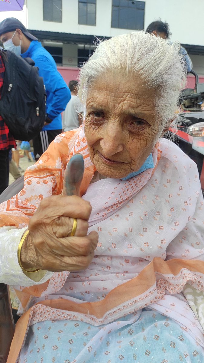 link2eeda's tweet photo. 94 and still energetic to vote! 
#NepalElection2079 #nepalvotes2022 #myvotecounts https://t.co/8eAdRewvJP