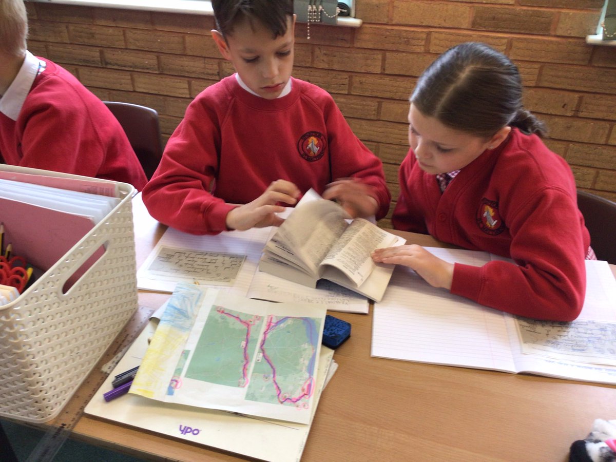 StrettonStMatts's tweet photo. Excellent bilingual dictionary skills shown in Year 4. #SSM #SSMYear4 #SSMFrench @network_primary https://t.co/fKPrd2b07A