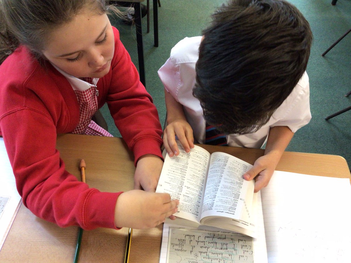 StrettonStMatts's tweet photo. Excellent bilingual dictionary skills shown in Year 4. #SSM #SSMYear4 #SSMFrench @network_primary https://t.co/fKPrd2b07A