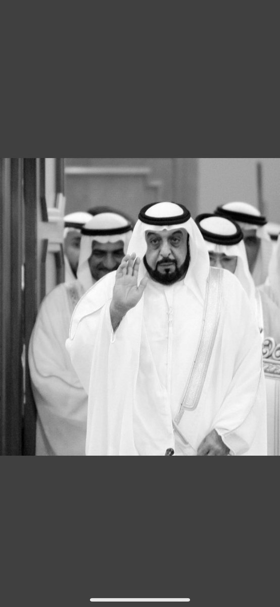 thnwan1's tweet photo. إنّا لله وإنّا إليه راجعون 

خالص التعازي لأهلنا في الإمارات وفاة الشيخ #خليفة_بن_زايد أسال الله له الفردوس الأعلى من الجنة اللهم اغفرله ووسع مدخله واكرم نزله https://t.co/nk1TwnjIZM