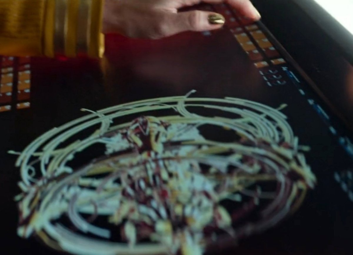 ArtThebora's tweet photo. Just when I think that @RebeccaRomijn couldn't be more Queen, new episode drops and SHE IS EVEN MORE QUEEN 👑LOOK AT THEM NAILS™✨💫 #StrangeNewWorlds #StarTrek @StarTrekOnPPlus https://t.co/fp6GR5uR3F