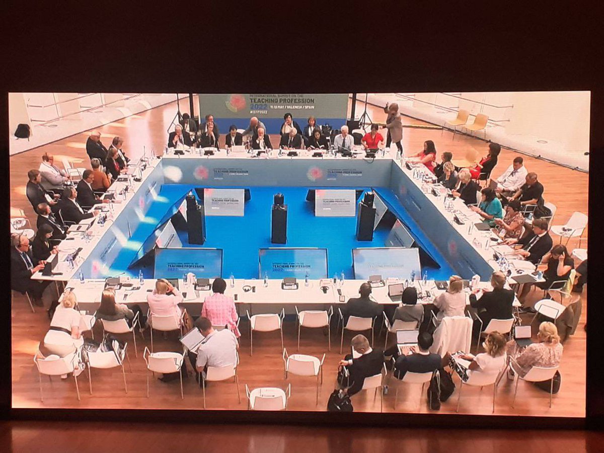 En representación de FE CCOO <a href="/cuquiv/">Cuqui Vera</a> interviene en la sesión “El papel de los docentes y las comunidades educativas en el desarrollo sostenible” #ISTP2022