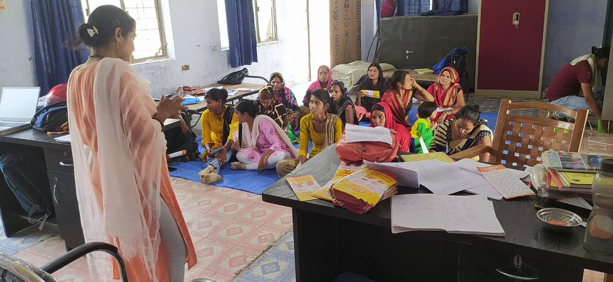 dpobasti's tweet photo. #MissionShakti,#EndViolenceAgainstWomenAndChildren, #forEveryChild, #ForEveryWomen
जिला प्रोबेशन अधिकारी महोदया बस्ती की अध्यक्षता में ग्राम प्रधान सम्मेलन कार्यक्रम का आयोजन https://t.co/RCj7Ovyct3