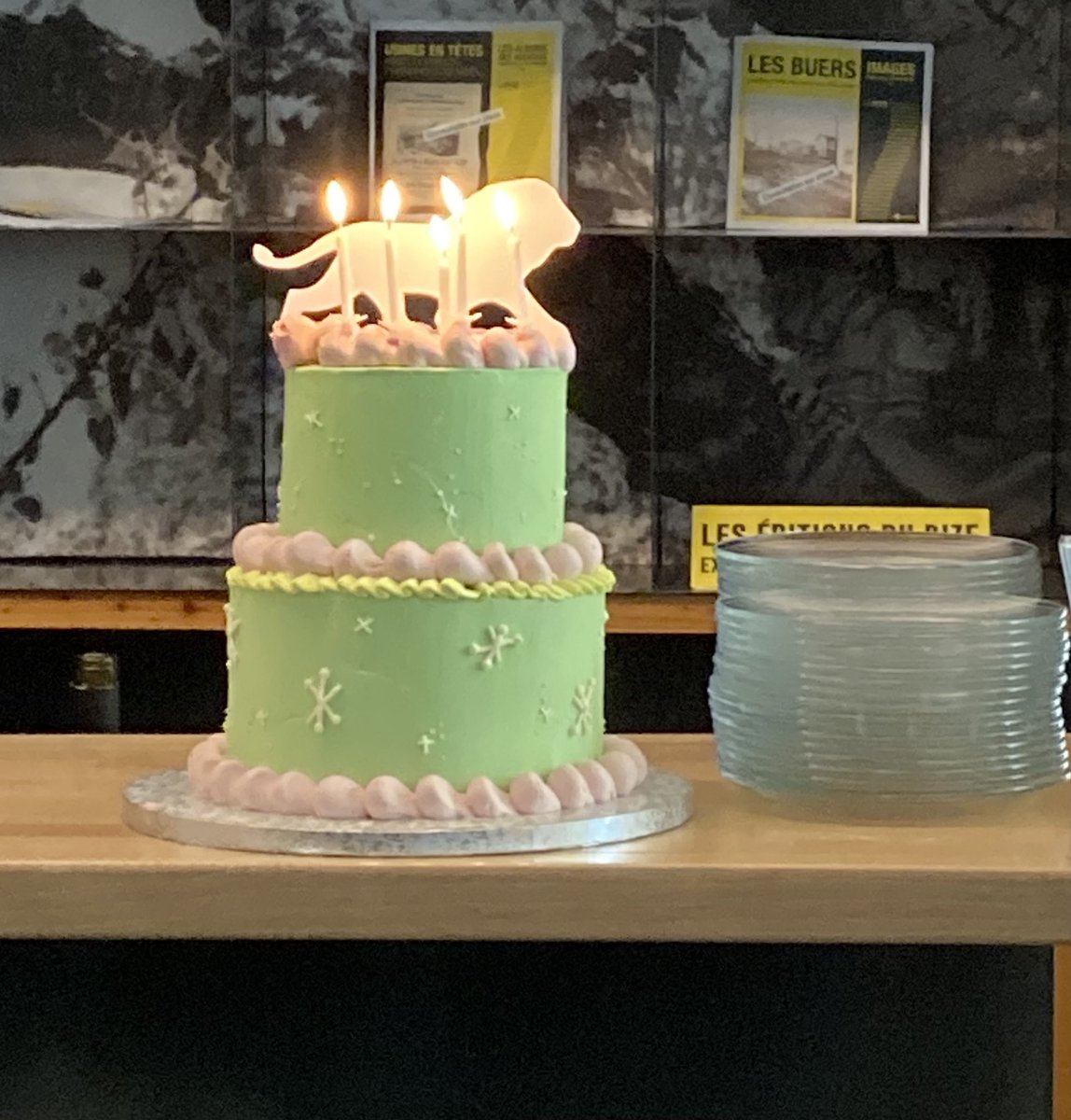 CSTI_UJM's tweet photo. Joyeux anniversaire @PopSciences Merci pour l’invitation à ce chouette séminaire réunissant le réseau. 🎉😊 https://t.co/xL7RwkYmXI