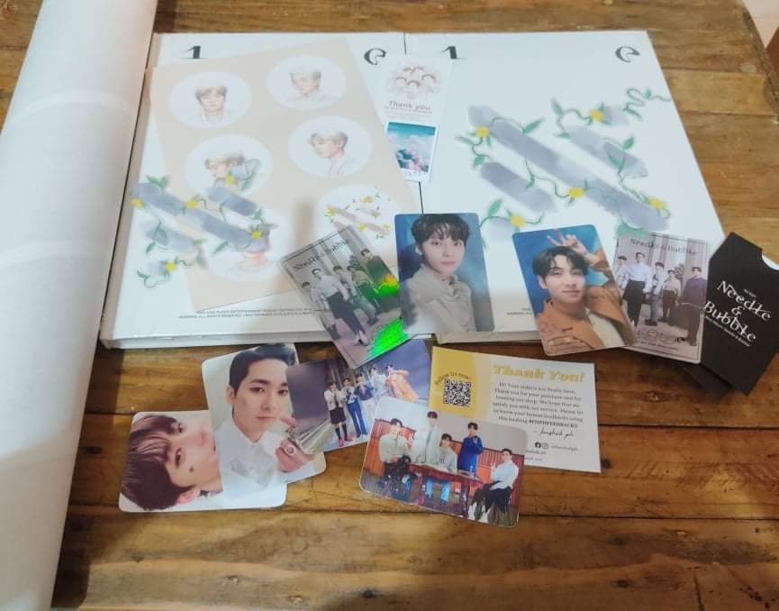 YssaYssa_10's tweet photo. They're finally home 😊 thank you po @fanshubph specially sa pag-grant ng requested posters ang pob pcs ko ❤ super worth the wait 😭
#FHPHFEEDBACKS https://t.co/Gnod1D3RbB