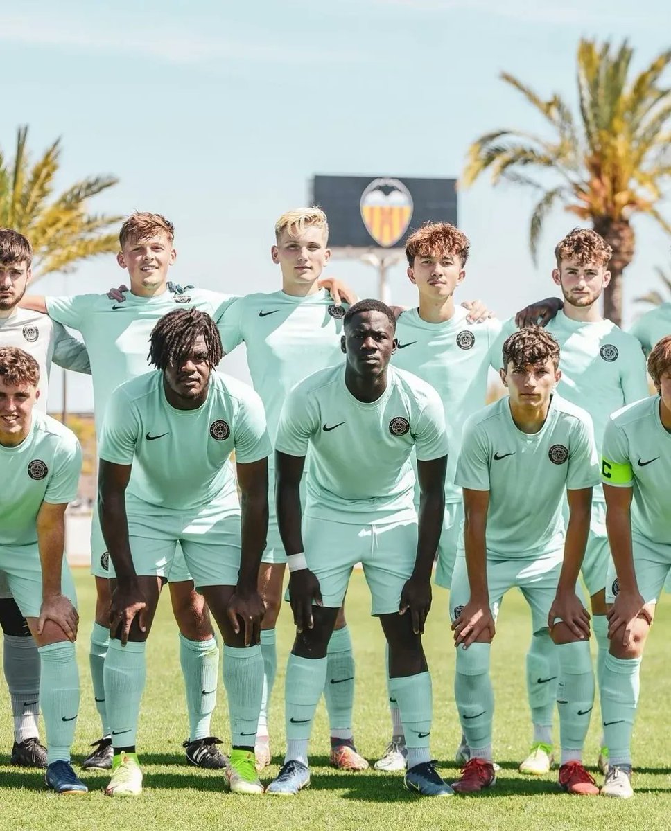 What an unbelievable experience and opportunity our European academy had this week as they played a showcase game against Spanish giants Valencia! 🙌🔥 #UK #football #schools #ukfs #soccer #academy #england #europe #opportunity #success #showcase #trials #tryouts #spain #valencia