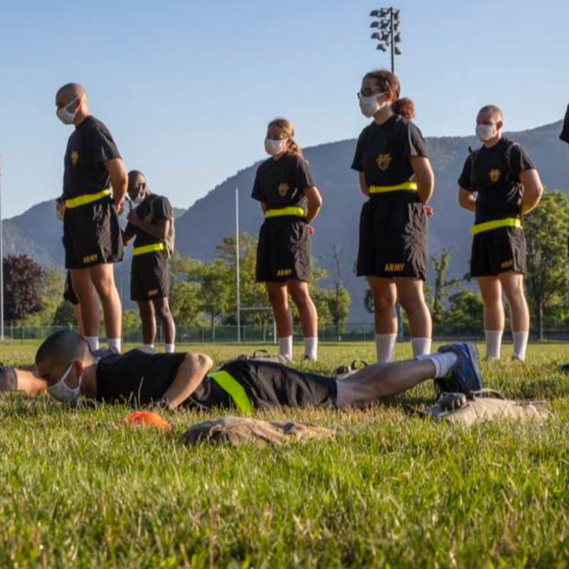 Marinetimes's tweet photo. In our weekly #GoodNews report: a healthy dose of all-around 🏋 fitness training, bonus 💸 incentives for some service members to reenlist, veterans unemployment rates remain steady, and more. Scroll through for a dose of positivity.