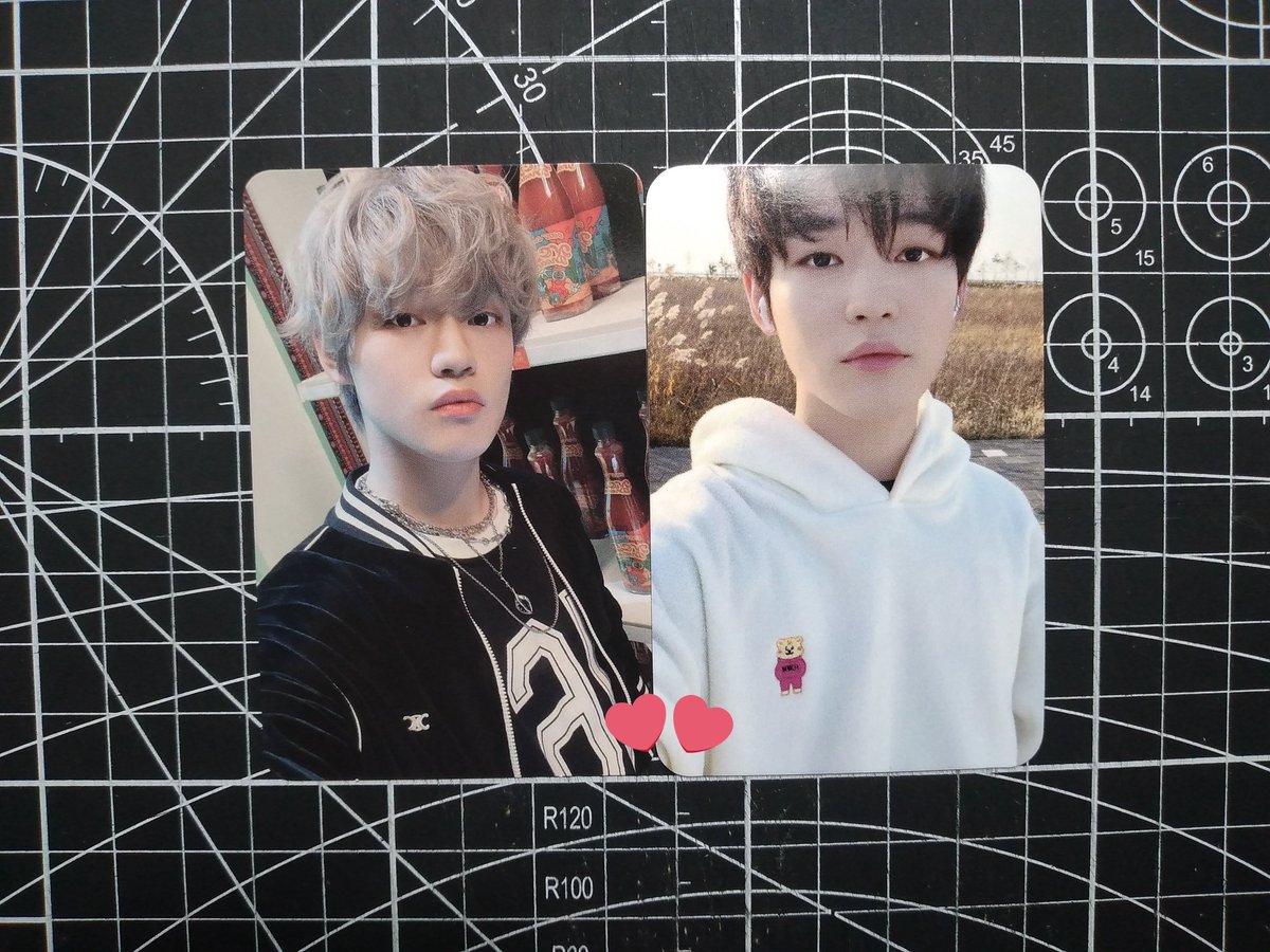 1001cart's tweet photo. ꒰ wts lfb ph ꒱ 

✶ chenle hot sauce sgs pc &amp; fcmm christmas pc

✶ 300 ea + pf + lsf

𓈀 onhand, mint condition
𓈀 mod: ggx, sco 
𓈀 mop: gcash
𓈀 qrt "mine" + pc of choice or dm to claim 
𓈀 rfs: need funds

# nct dream chenle hot sauce sgs fcmm christmas edition photocard https://t.co/j96Un90R12