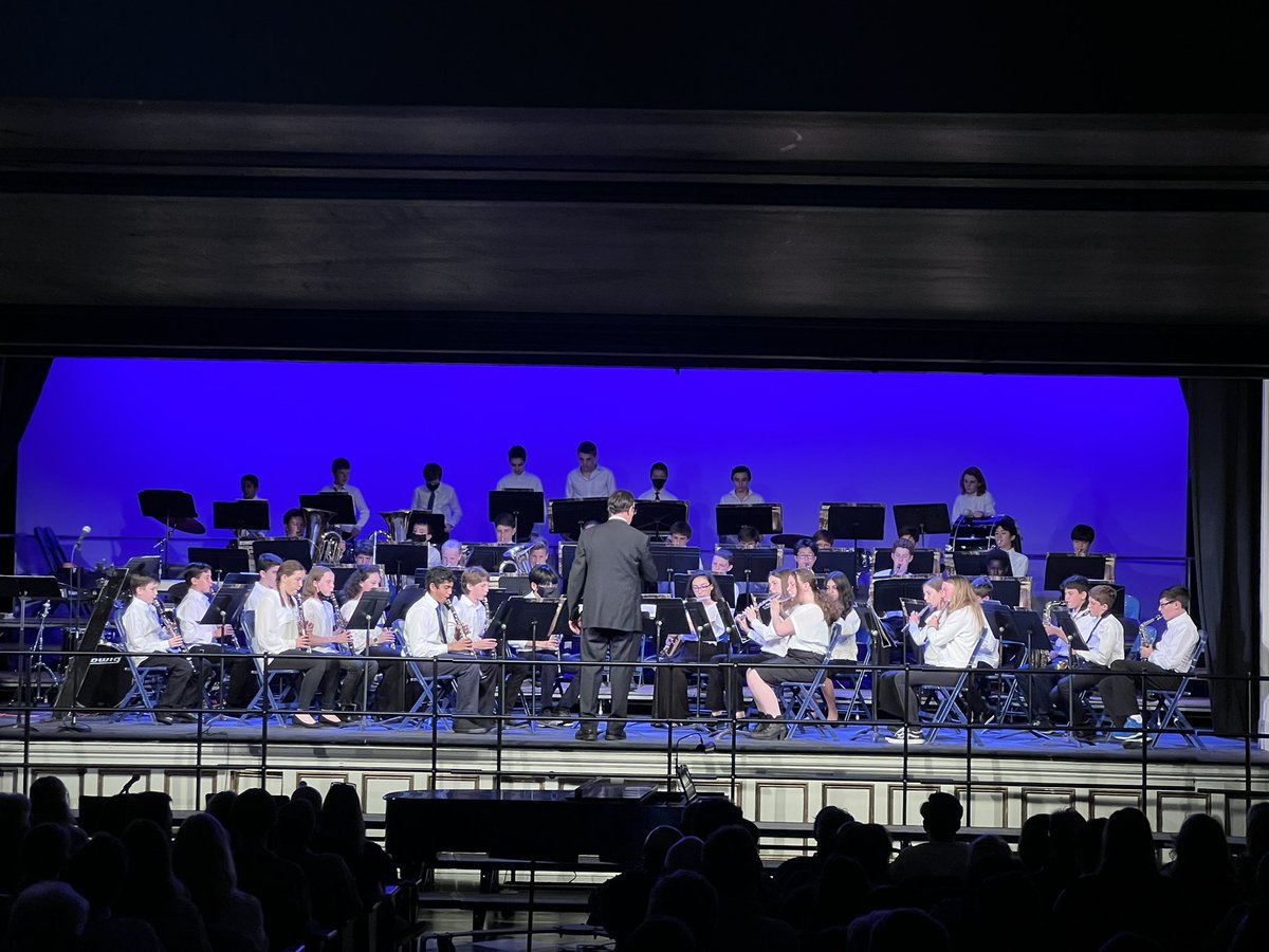 pvillemsny's tweet photo. Our 7th- and 8th-grade ensembles put on a stellar performance last night. What a perfect way to kick off our spring concert series. #PantherProud https://t.co/RI1My9EjYY