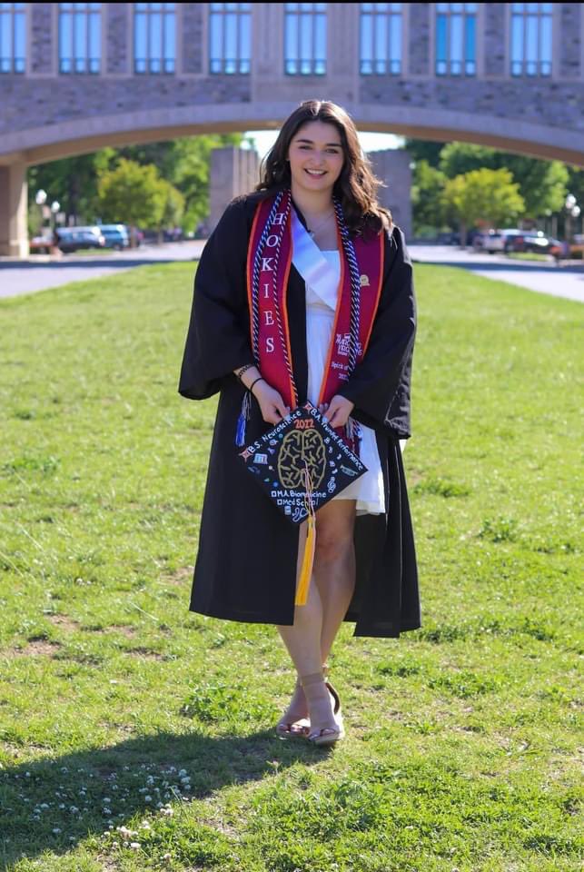 kbjmu's tweet photo. Beyond excited to celebrate these 2 VT grads today. #HokieGrad https://t.co/1RqWiEzVzX