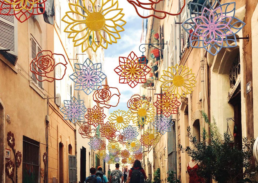 HTPYRO's tweet photo. C'est le printemps ! 🌸 
Découvrez nos décorations Bioprint idéales pour dynamiser les villes aux couleurs du printemps !☀️
Petit clin d’œil à notre planète 🌍 : les matériaux utilisés sont écoresponsables et recyclables !  🌱#blachereillumination https://t.co/f99pl3IP3t