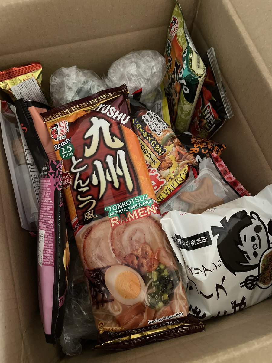gejobj's tweet photo. @JaponShop, es emocionante abrir el paquete de japonshop que te llega a casa (aunque ya sepas lo que contiene 😁) https://t.co/OCFZFPP1zf