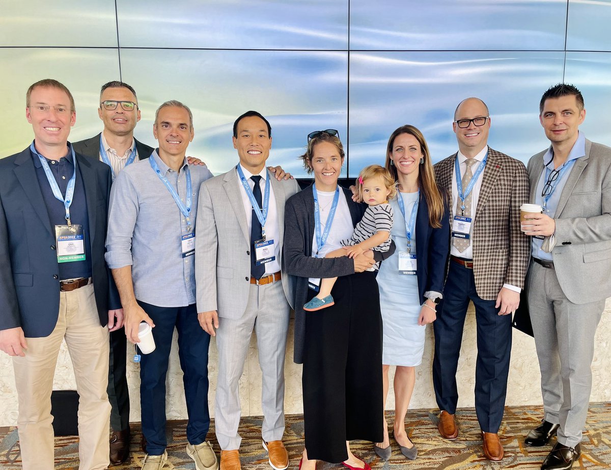 So great to be at #apsa2022, especially when you get to see your <a href="/ChildrensPhila/">Children's Hospital</a> family 🥰👍.
