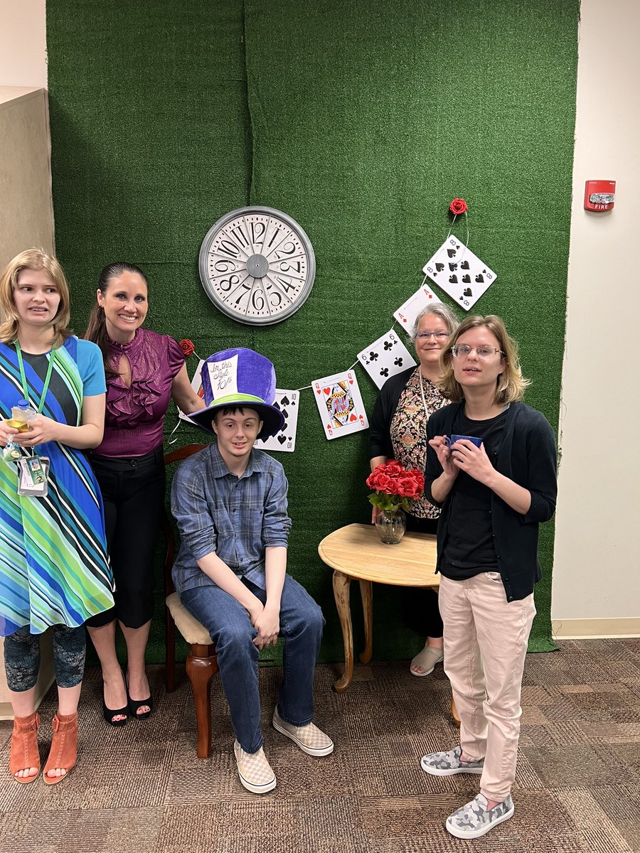 aef_avonschools's tweet photo. These kiddos &amp; amazing teacher r very special to us.  They solely run the SOS Store so teachers don’t have to buy school supplies w their own money.  If you were a recipient of school supplies this year, can you take a moment to thank Chaz, MacKenzie, and Mrs Sullivan? https://t.co/GFzOw0mPe0