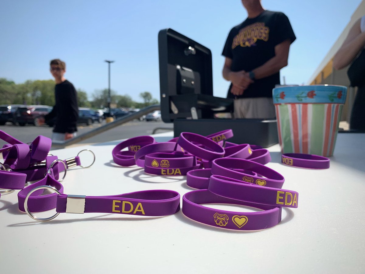Bracelets &amp; key chains!!!!