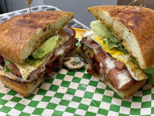 MUCHOTACO_GRLND's tweet photo. La Famosa Torta Cubana!🥪 https://t.co/raOtqFsepV