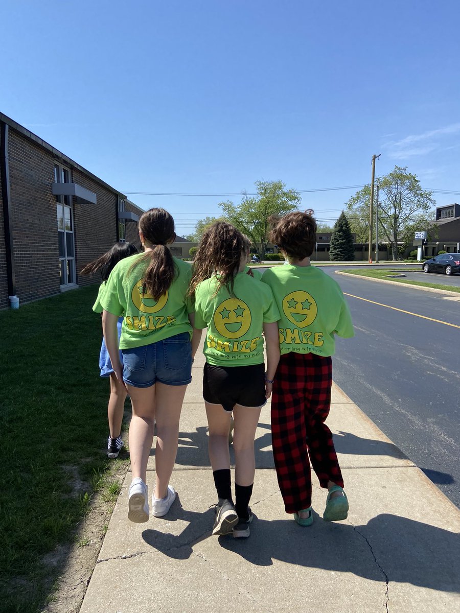 Ms. Hoefer tweet media