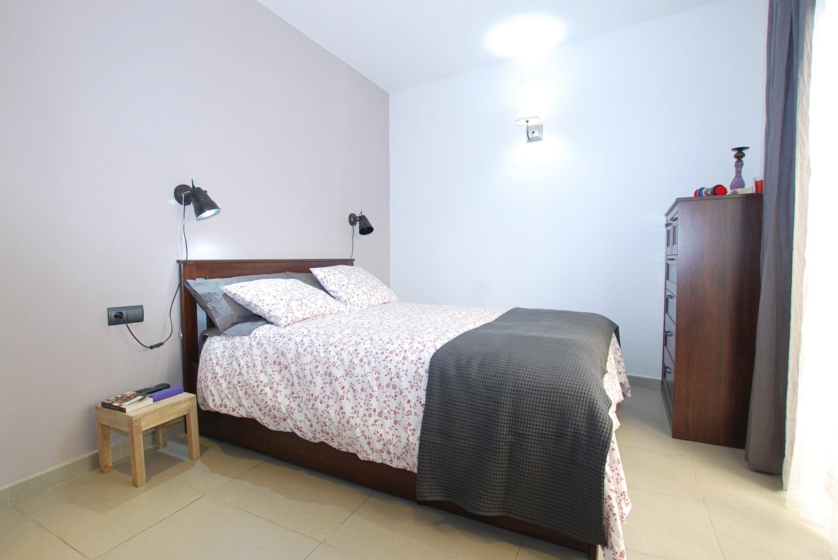 HT_vacacional's tweet photo. ¡Ya puedes reservar tus próximas vacaciones! Precioso apartamento en Vilassar de Mar, ideal para parejas/pequeñas familias! 👍🌊

🛏2 dormitorios
🛁1 baño
🛋Salón comedor 
☀️Terraza
🍽Cocina

https://t.co/qoifEoLGZc

👋 https://t.co/QUd9drIJq7 ☎ 930111954
#HelloTime #VilassarMar https://t.co/y1qzLaZBMS