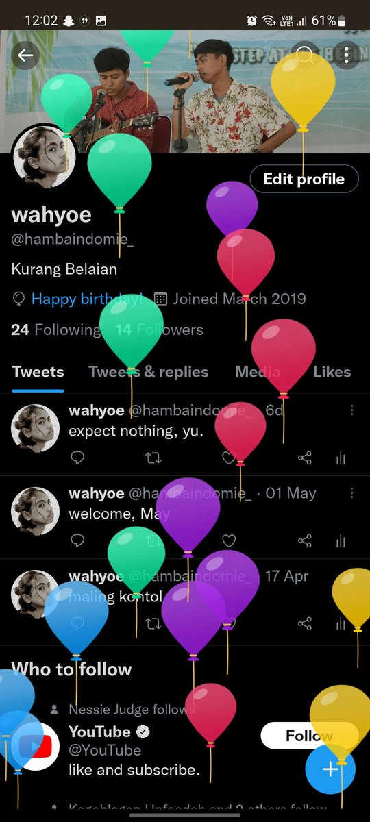 wahyuandreannn's tweet photo. wah ada balon balon 🥰. happiest birthday, yu. i'll try to treat you better than before. ur 22 now, i love you. https://t.co/EsYVq11X0B
