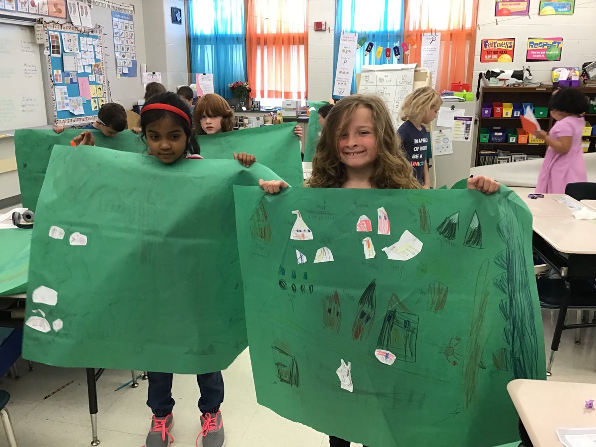 MrsBealer_Class's tweet photo. We constructed Vowel Team Towns today ⁦@ojrsdnc⁩ #mrsbealersclass#truenorth https://t.co/mN7ddBI4VO