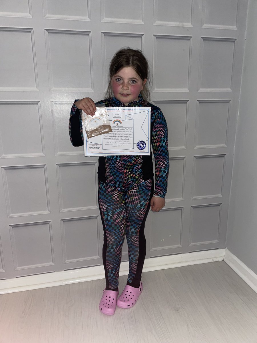 My little role model of the week she’s so happy 👏🏻🥰 x <a href="/MissGriersonNM/">Mrs Clark</a> <a href="/NiddrieMillPS/">Niddrie Mill</a> <a href="/DHandren86/">Darren Handren</a>