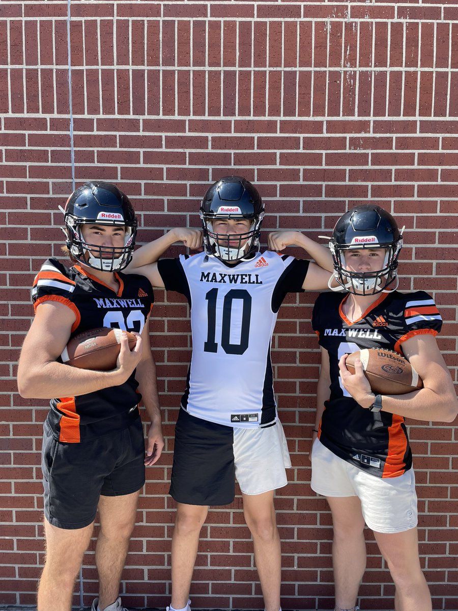 New fit, who dis? After 14 seasons, Maxwell Football gets a new look!