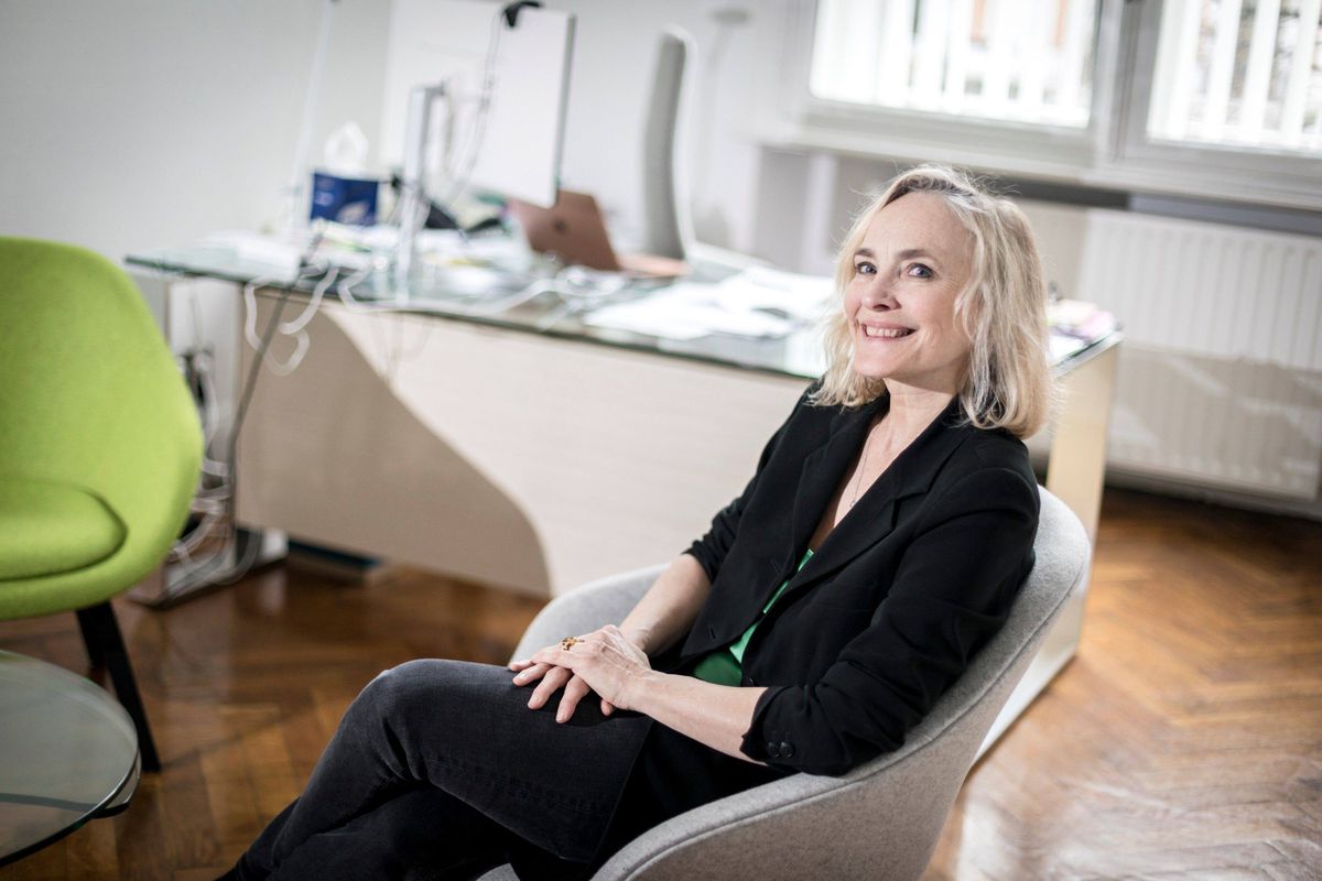 lalibrebe's tweet photo. Anne-Sophie Nyssen, rectrice élue à l’ULiège : "Je refuse que des filtres aux études soient instaurés parce qu’on n’a pas d’argent" https://t.co/HlzhUZE0Hm https://t.co/FoAoRGPK98