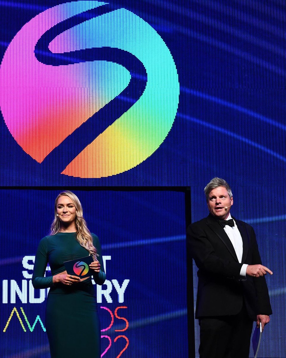 Laura Woods tweet media